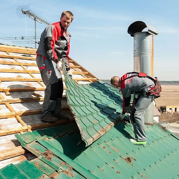 Демонтаж кровли и крыши в Березниках и Пермском крае